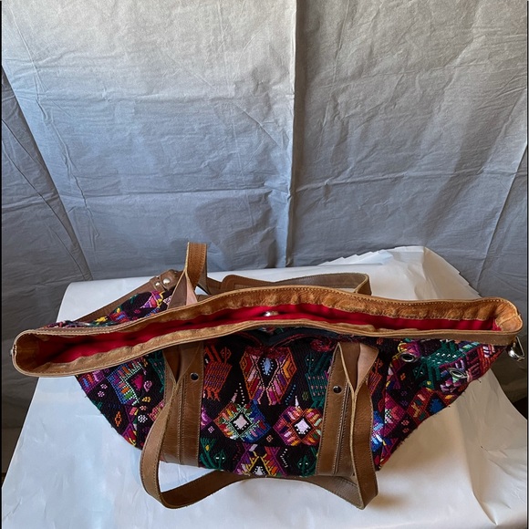 Nena & Co. Artisan Bag - Picture 9 of 14